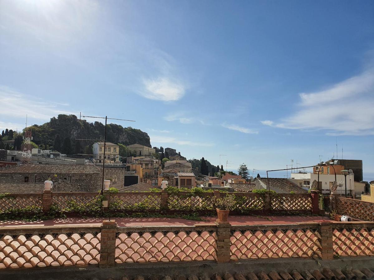 B&B Odeon Taormina Buitenkant foto